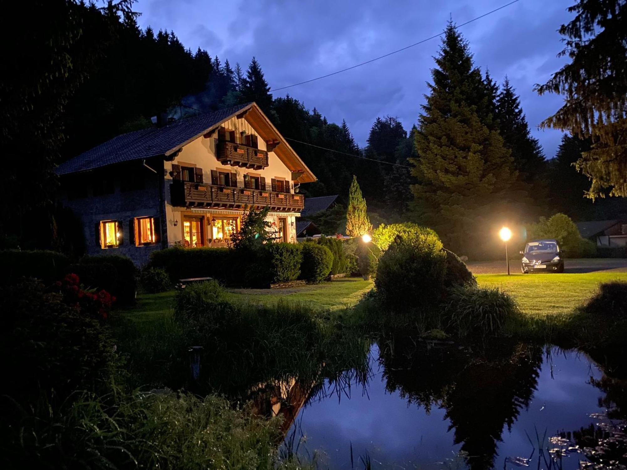 Chambres D'Hotes Des Cascades St-Nicolas Kruth Kültér fotó
